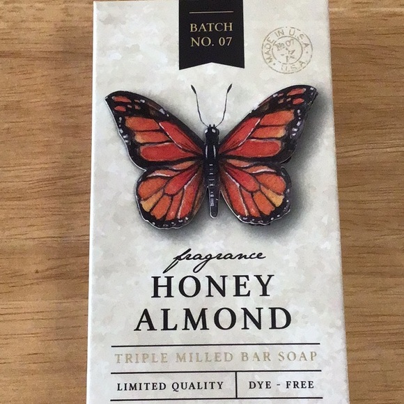 Honey Almond Triple Milled Bar Soap - Picture 3 of 6